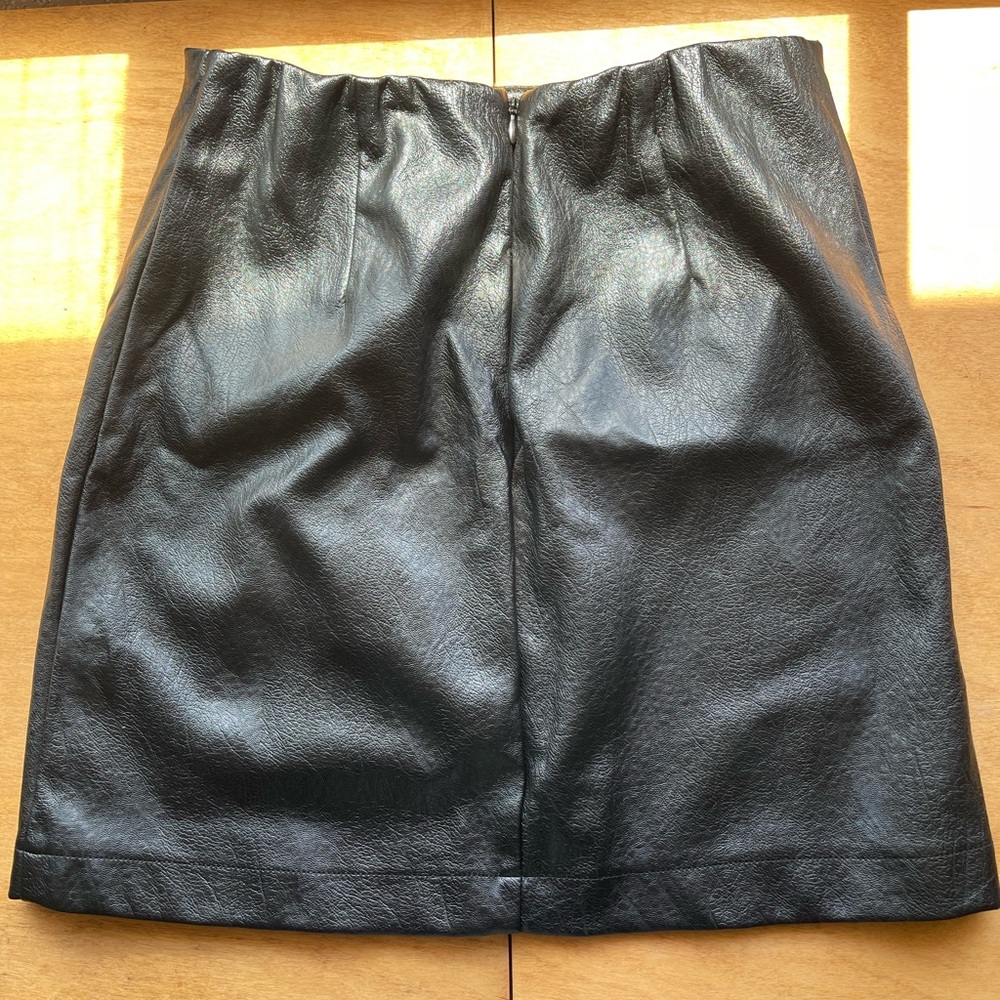 Wild Fable Black Leather Skirt - Picture 4 of 4